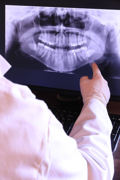 Best Cosmetic Emergency Dentistry in Lorenz Park, NY